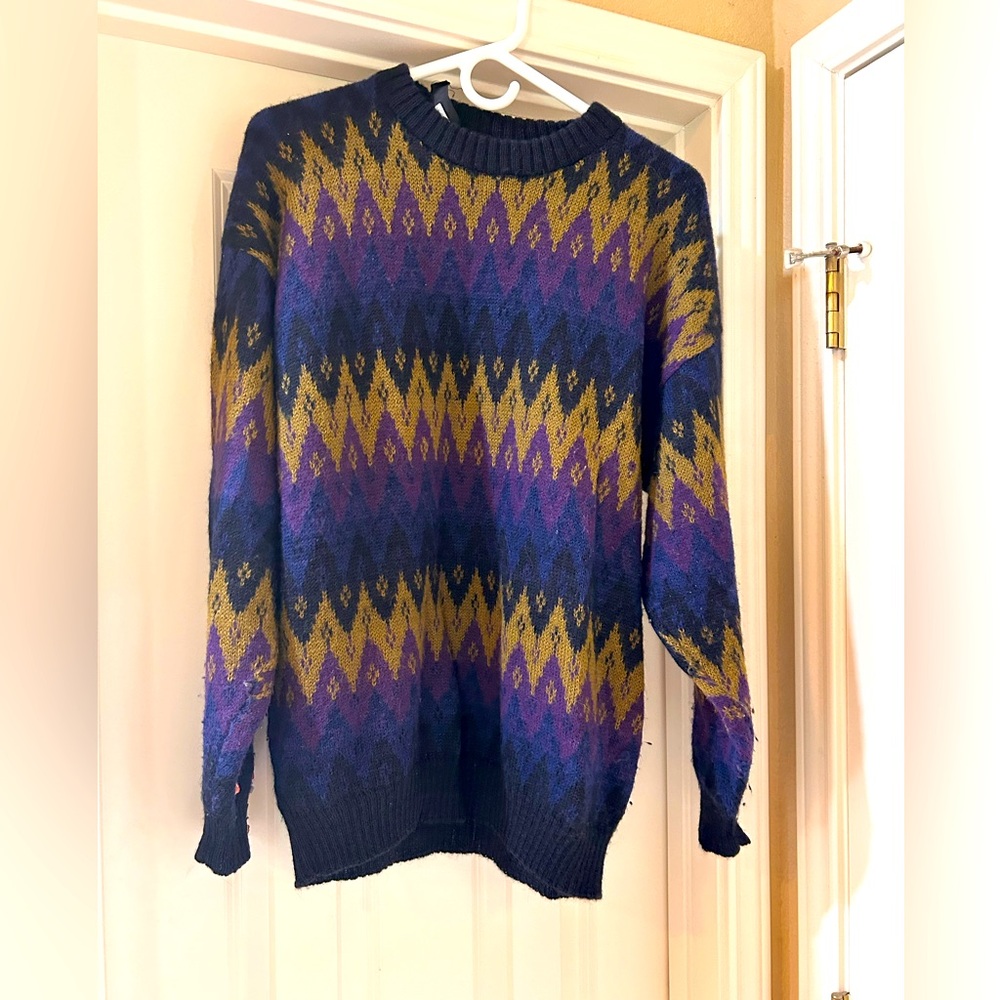 100% alpaca sweater